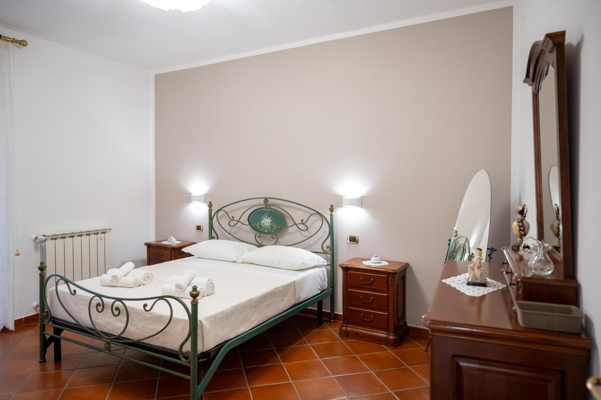 Casa Vacanze Tramonto Alla Marina Cefalú Exterior foto