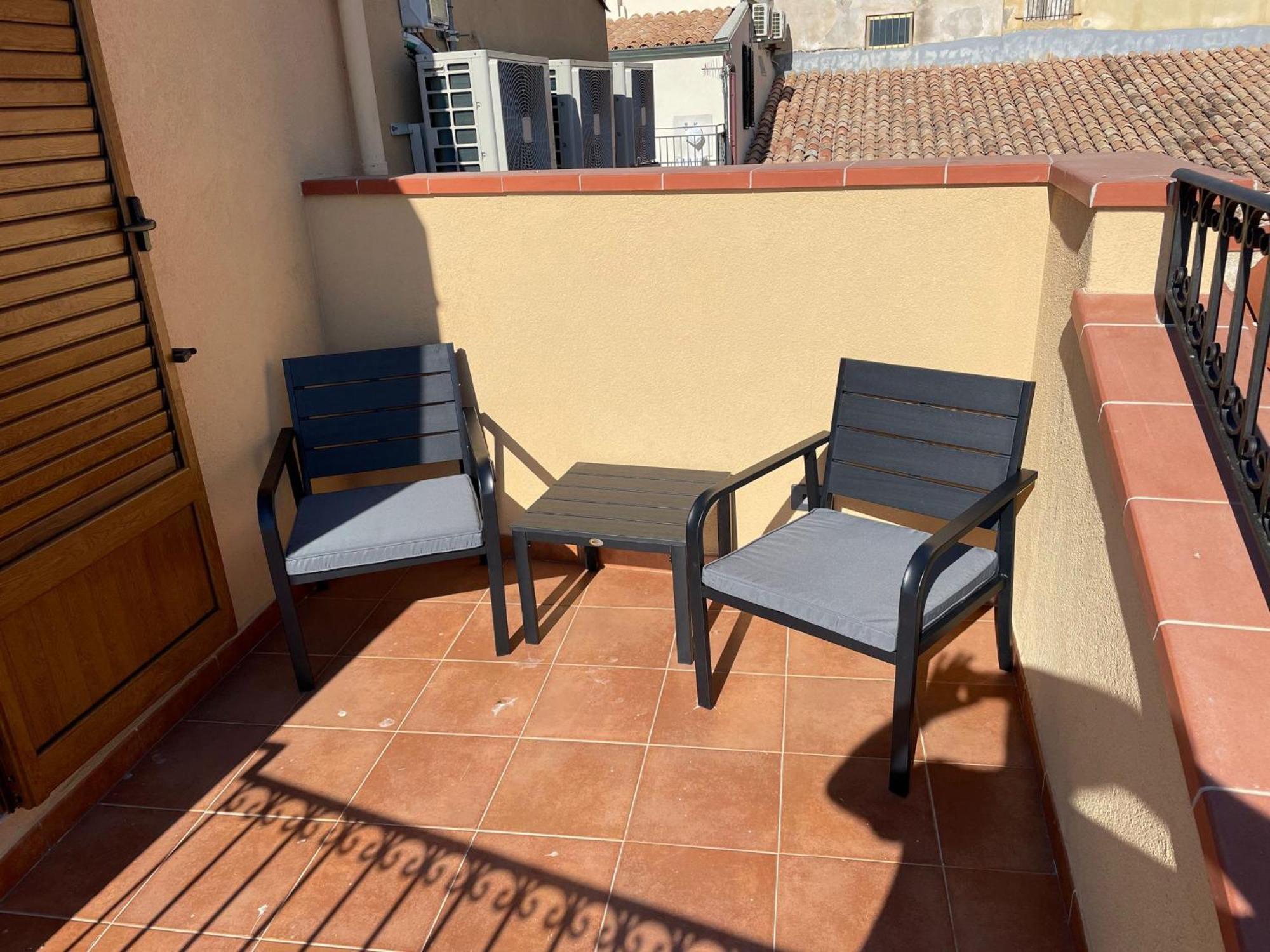 Casa Vacanze Tramonto Alla Marina Cefalú Exterior foto